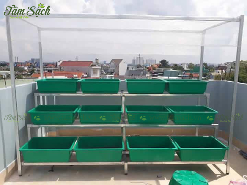 kệ trồng rau 3 tầng TPHCM