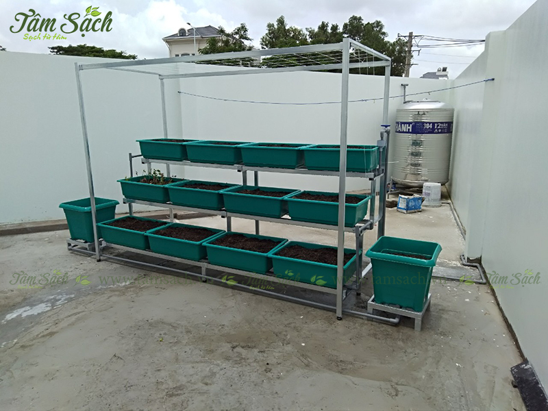 kệ trồng rau 3 tầng TPHCM