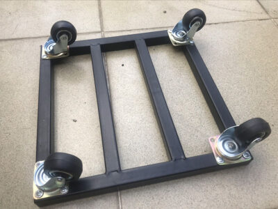 Chân đế chậu hoa gấn bánh xe