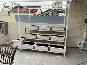 kệ 3 tầng trồng rau sân thượng tổng 9 khay