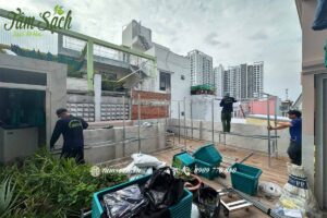 Hoàn thiện kết cấu hai giàn rau 2 tầng trên sân thượng
